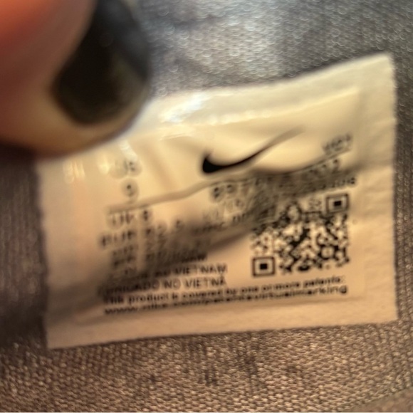 Nike Gray Athletic Sneakers - Picture 3 of 11